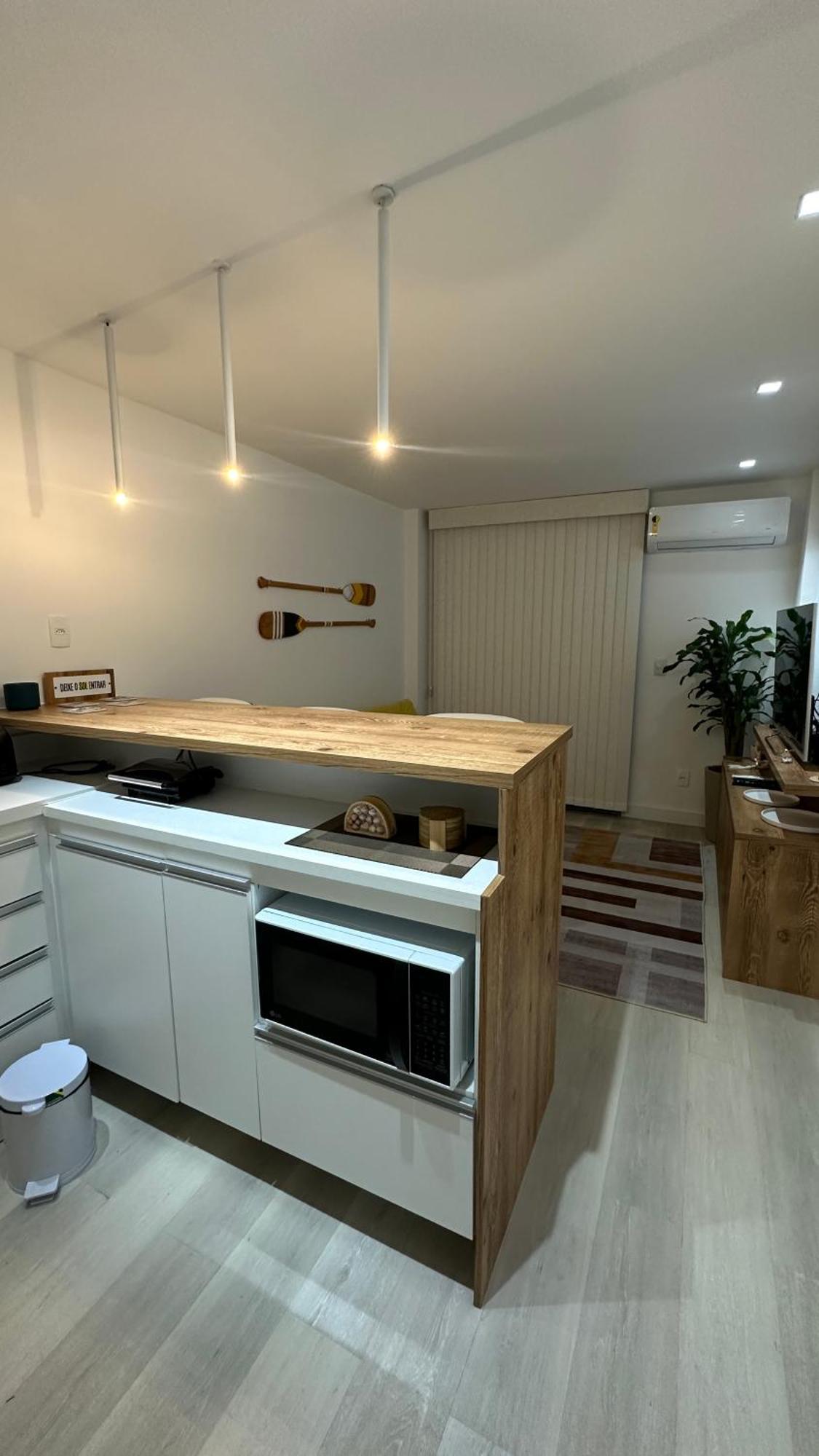 Camboinhas Loft Vista Mar, Pe Na Areia, Com Piscina E Churrasqueira * Niterói